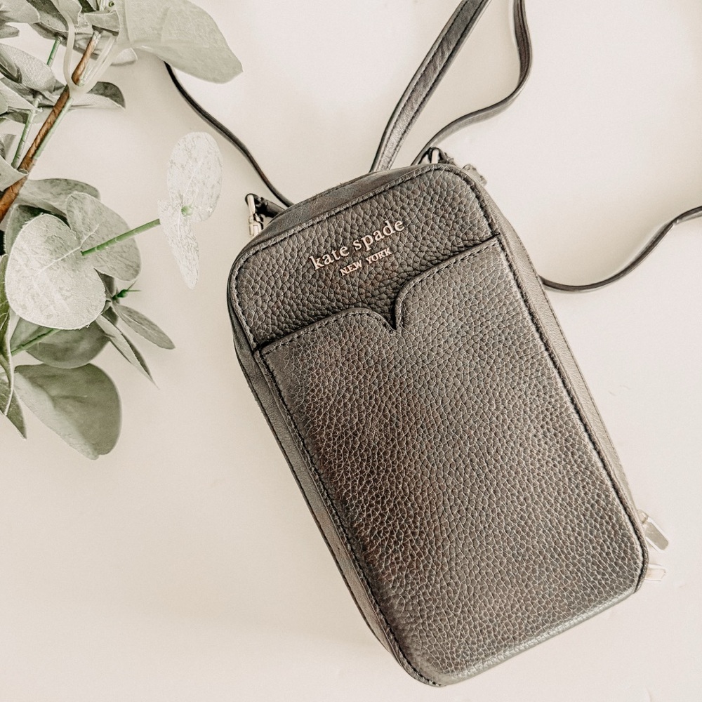 Kate Spade New York Black ZeeZee Leather Phone Crossbody